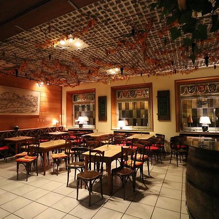 إسن Hotel Domstuben المظهر الخارجي الصورة